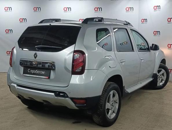 Renault Duster I Рестайлинг с пробегом 2017 года, цена 919 000 рублей, 206000 км, внедорожник, Автокод Объявления