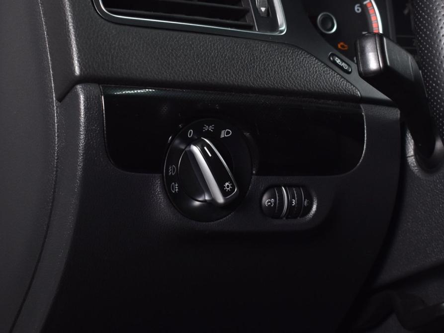 Volkswagen Jetta VI Кемерово  - изображение 21