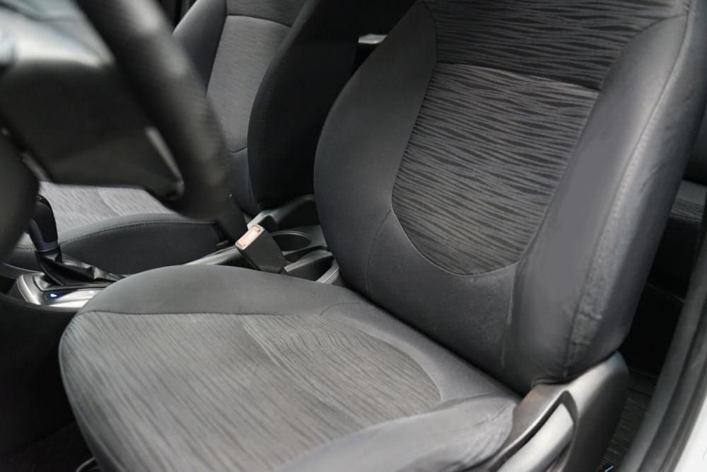 Hyundai Solaris I Рестайлинг Крым  - изображение 9