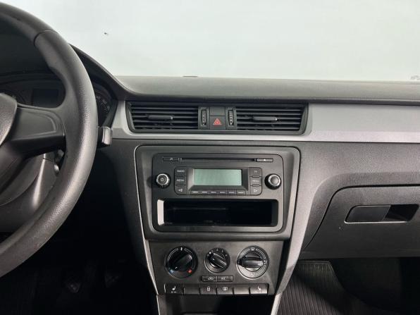 Skoda Rapid I с пробегом 2014 года, цена 649 000 рублей, 190000 км, лифтбек, Автокод Объявления