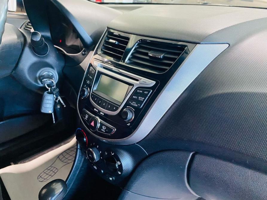 Hyundai Solaris I Миасс  - изображение 16