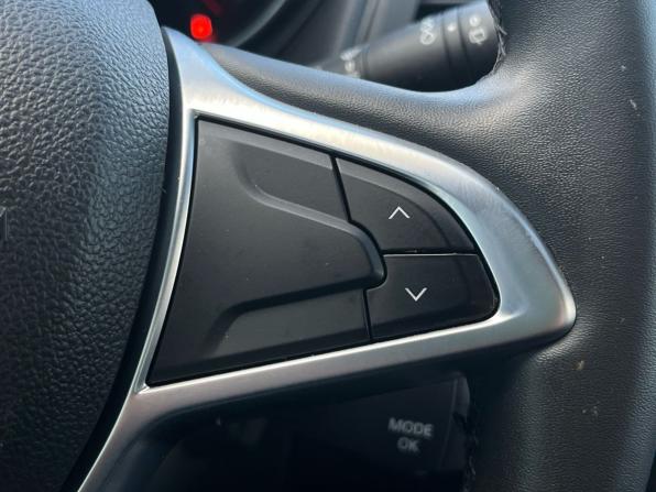 Renault Kaptur I Рестайлинг с пробегом 2021 года, цена 1 530 000 рублей, 46048 км, внедорожник, Автокод Объявления