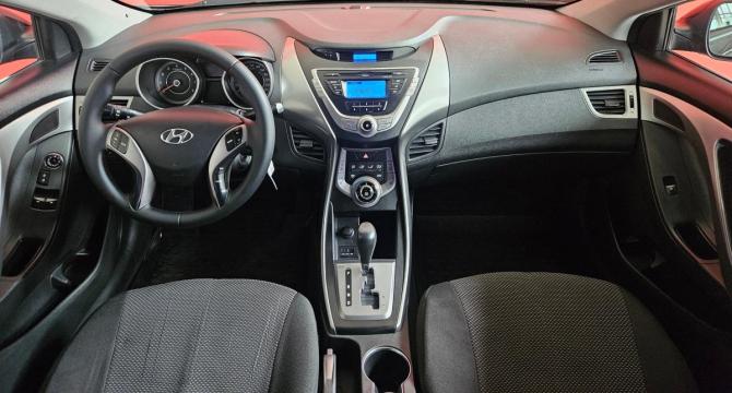 Hyundai Elantra V (MD) с пробегом 2013 года, цена 1 047 000 рублей, 180380 км, седан, Автокод Объявления