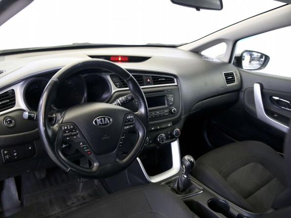 Kia Ceed II Рестайлинг с пробегом 2015 года, цена 825 000 рублей, 214845 км, хэтчбек, Автокод Объявления