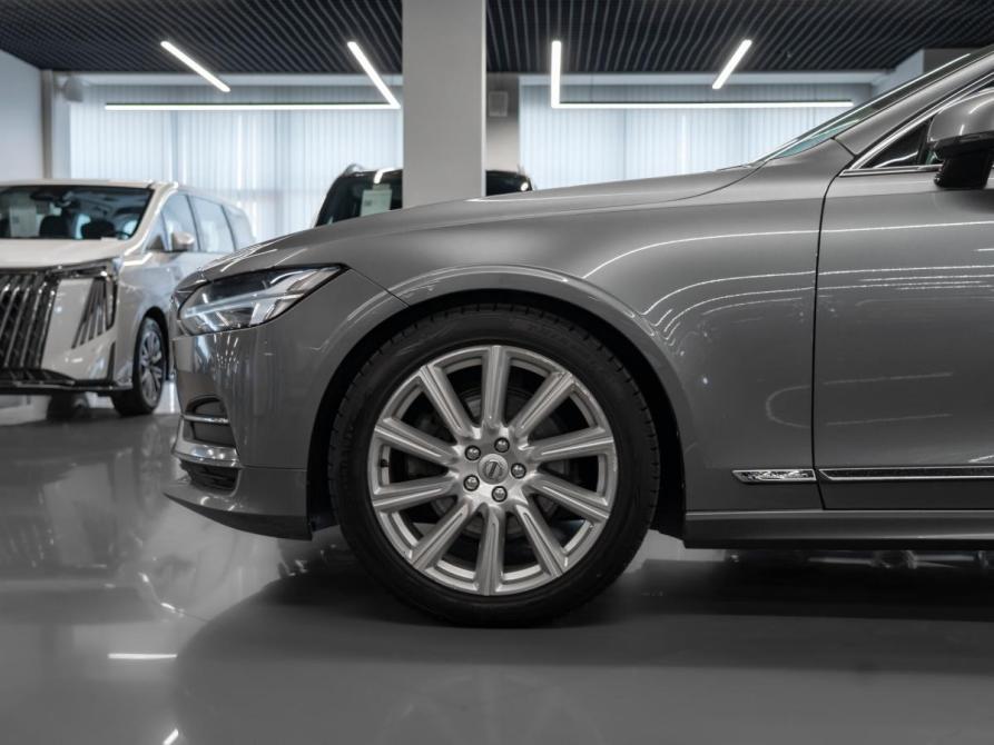 Volvo S90 II Москва  - изображение 22
