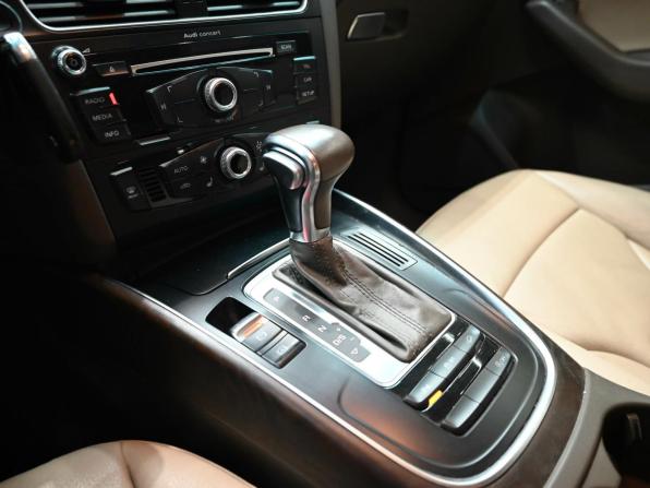 Audi Q5 I (8R) Рестайлинг с пробегом 2014 года, цена 2 190 000 рублей, 168782 км, внедорожник, Автокод Объявления