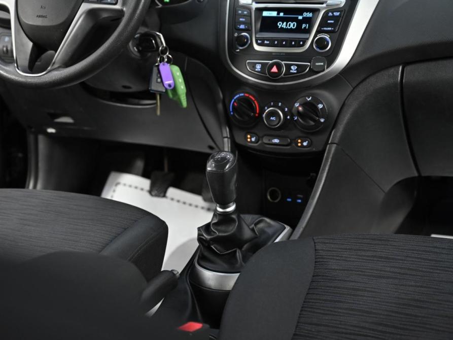 Hyundai Solaris I Рестайлинг Москва  - изображение 9