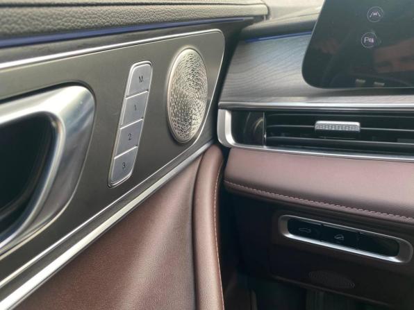 Chery Tiggo 8 Pro Max I Рестайлинг с пробегом 2023 года, цена 3 855 000 рублей, 810 км, внедорожник, Автокод Объявления