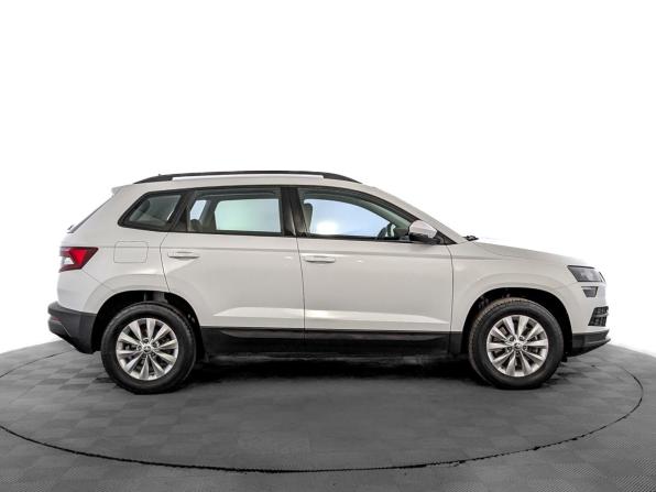 Skoda Karoq I с пробегом 2022 года, цена 2 650 000 рублей, 86264 км, внедорожник, Автокод Объявления