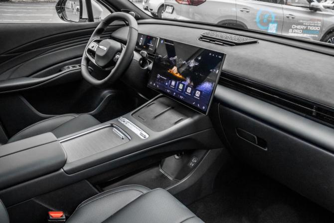 Новый Omoda C7 2026 года, цена 3 266 010 рублей, внедорожник, Автокод Объявления