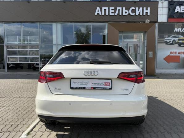 Audi A3 III (8V) с пробегом 2015 года, цена 1 248 000 рублей, 210001 км, хэтчбек, Автокод Объявления