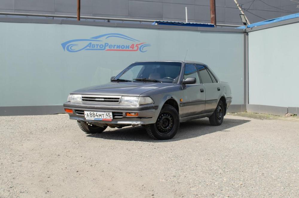 Toyota Carina V (T170) Курган  - изображение 1
