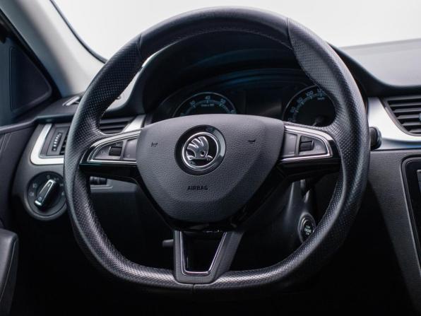 Skoda Rapid I Рестайлинг с пробегом 2019 года, цена 1 150 000 рублей, 197264 км, лифтбек, Автокод Объявления