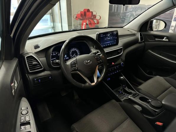 Hyundai Tucson III Рестайлинг с пробегом 2019 года, цена 1 825 000 рублей, 139000 км, внедорожник, Автокод Объявления