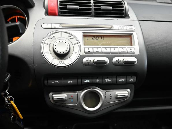 Honda Jazz I Рестайлинг с пробегом 2008 года, цена 550 000 рублей, 189499 км, хэтчбек, Автокод Объявления