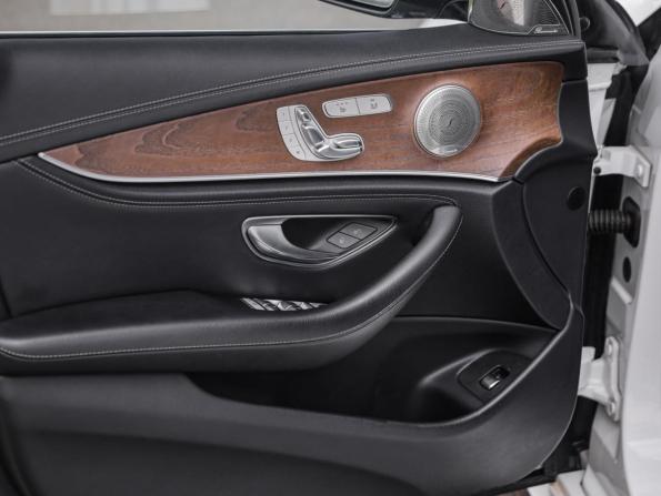 Mercedes-Benz E-Класс V (W213 S213 C238) с пробегом 2016 года, цена 2 149 000 рублей, 222068 км, седан, Автокод Объявления