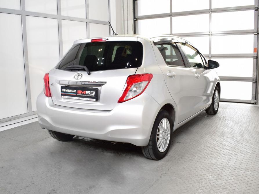 Toyota Vitz III (XP130) Кемерово  - изображение 7