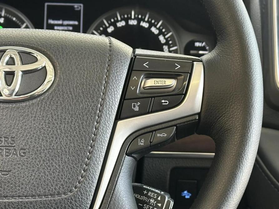 Toyota Land Cruiser 200 Series Рестайлинг 2 Барнаул  - изображение 13