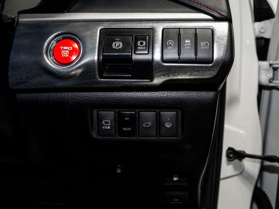 Toyota Harrier III (XU60) Рестайлинг Чита  - изображение 12