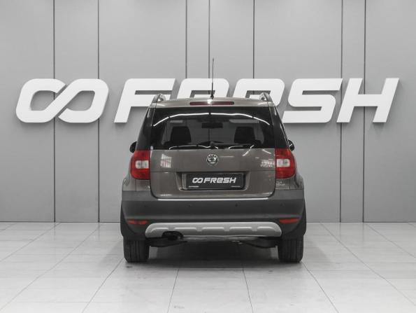 Skoda Yeti I с пробегом 2010 года, цена 750 000 рублей, 140894 км, внедорожник, Автокод Объявления