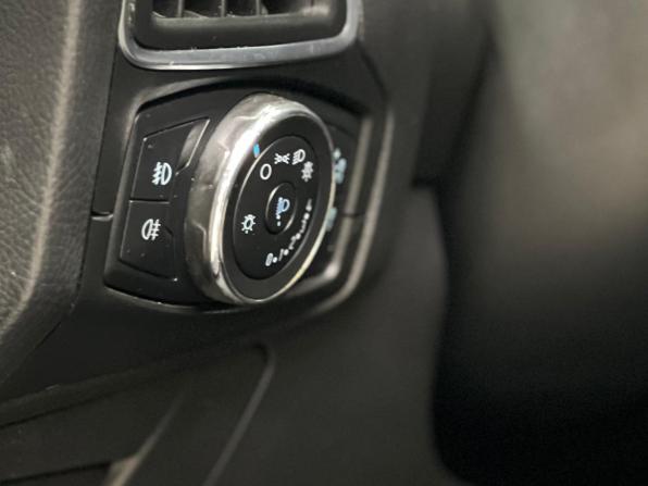 Ford Focus III с пробегом 2013 года, цена 549 000 рублей, 264000 км, седан, Автокод Объявления