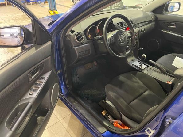 Mazda 3 I (BK) Рестайлинг с пробегом 2006 года, цена 490 000 рублей, 178828 км, хэтчбек, Автокод Объявления