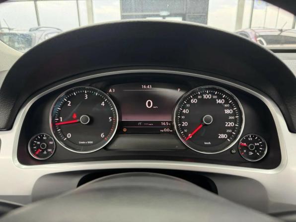 Volkswagen Touareg II с пробегом 2010 года, цена 1 649 000 рублей, 300000 км, внедорожник, Автокод Объявления