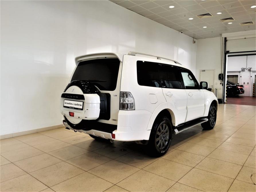 Mitsubishi Pajero IV Рестайлинг 1 Москва  - изображение 2