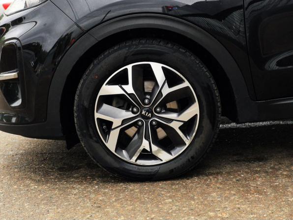 Kia Sportage IV Рестайлинг с пробегом 2018 года, цена 2 119 000 рублей, 165961 км, внедорожник, Автокод Объявления