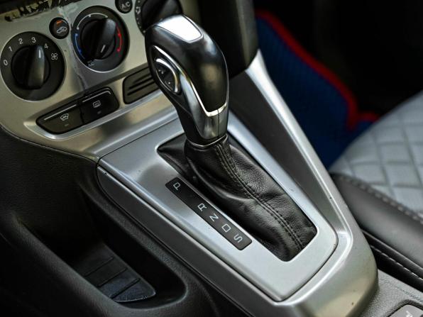 Ford Focus III с пробегом 2013 года, цена 650 000 рублей, 226138 км, хэтчбек, Автокод Объявления