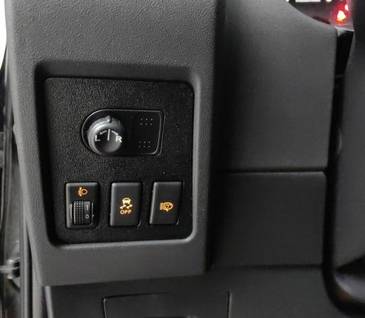 Nissan Qashqai I Рестайлинг с пробегом 2011 года, цена 1 039 000 рублей, 135000 км, внедорожник, Автокод Объявления