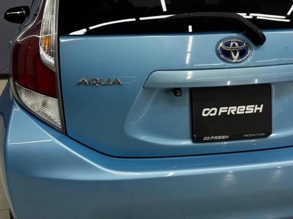 Toyota Aqua I Рестайлинг с пробегом 2017 года, цена 929 000 рублей, 137000 км, хэтчбек, Автокод Объявления