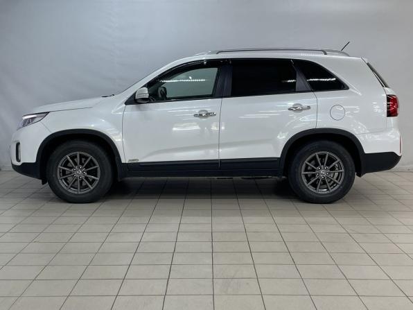 Kia Sorento II Рестайлинг с пробегом 2017 года, цена 2 100 000 рублей, 134053 км, внедорожник, Автокод Объявления