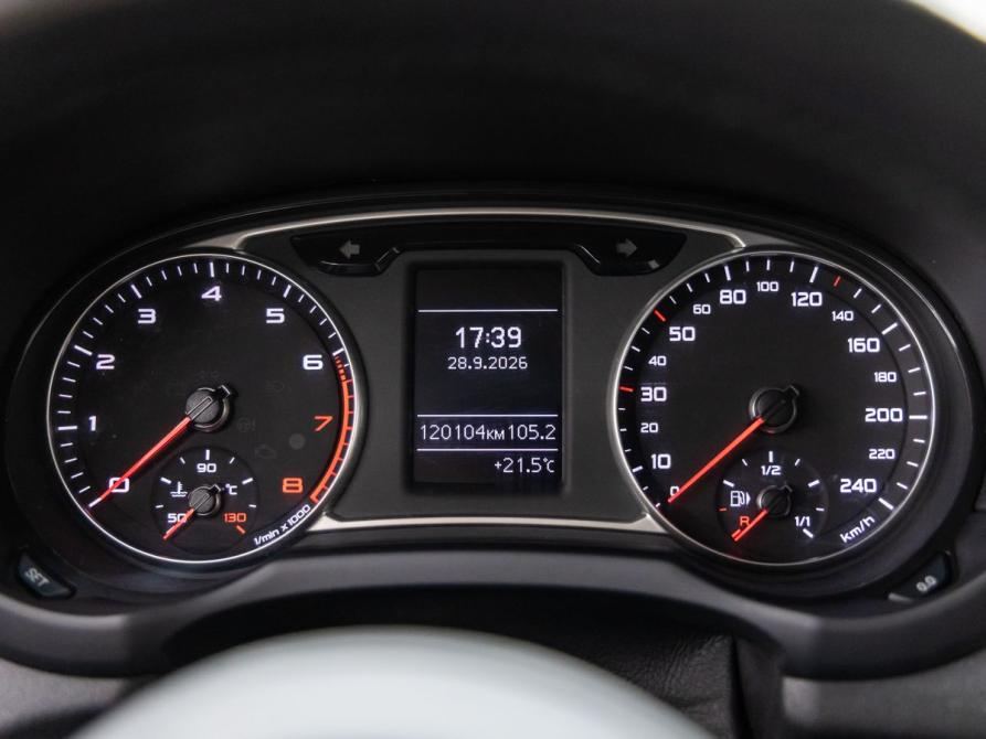 Audi A1 I (8X) Волгоград  - изображение 9
