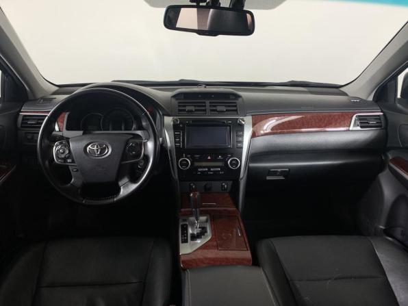 Toyota Camry VII (XV50) с пробегом 2014 года, цена 1 450 000 рублей, 304126 км, седан, Автокод Объявления