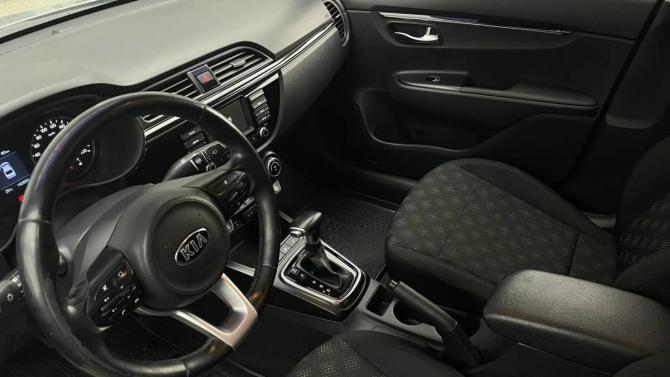 Kia Rio IV с пробегом 2017 года, цена 1 270 000 рублей, 142600 км, седан, Автокод Объявления
