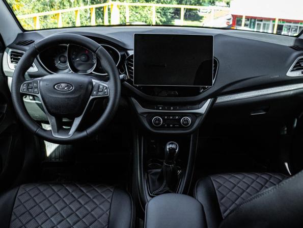Lada (ВАЗ) Vesta I с пробегом 2017 года, цена 890 000 рублей, 69077 км, седан, Автокод Объявления