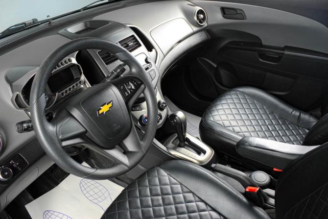 Chevrolet Aveo II с пробегом 2013 года, цена 859 000 рублей, 117000 км, седан, Автокод Объявления