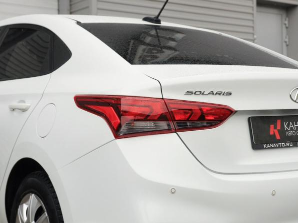 Hyundai Solaris II с пробегом 2018 года, цена 1 179 000 рублей, 128853 км, седан, Автокод Объявления