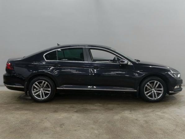 Volkswagen Passat B8 с пробегом 2017 года, цена 1 848 000 рублей, 160438 км, седан, Автокод Объявления