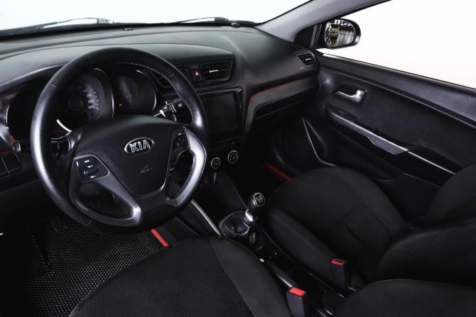 Kia Rio III Рестайлинг с пробегом 2016 года, цена 919 000 рублей, 243216 км, седан, Автокод Объявления