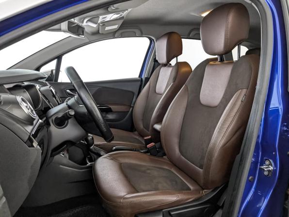Renault Kaptur I Рестайлинг с пробегом 2020 года, цена 1 540 000 рублей, 115237 км, внедорожник, Автокод Объявления