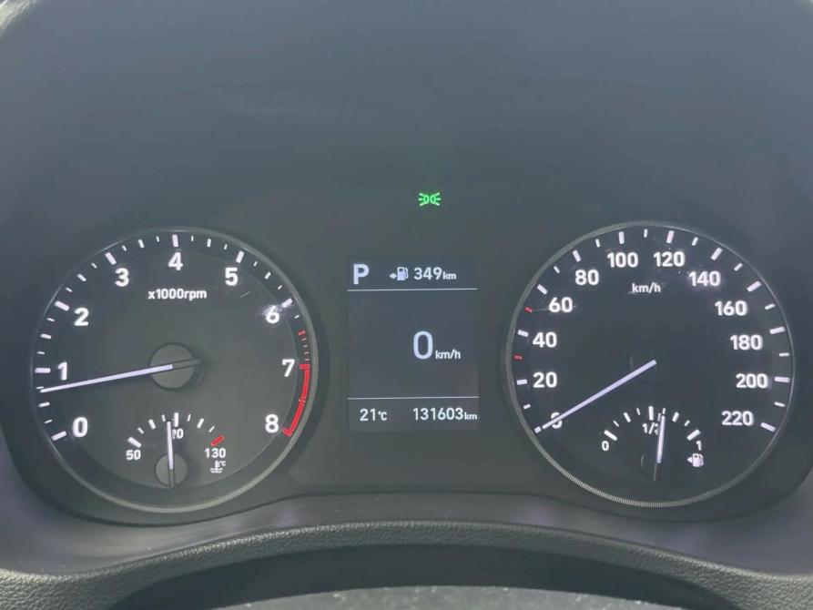 Hyundai Solaris II Шахты  - изображение 13