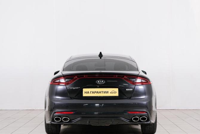 Kia Stinger I с пробегом 2018 года, цена 3 099 000 рублей, 76000 км, лифтбек, Автокод Объявления