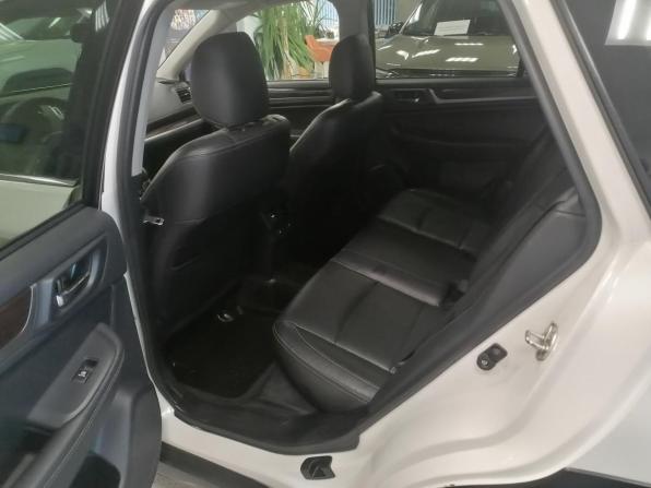 Subaru Outback V с пробегом 2016 года, цена 2 199 000 рублей, 171806 км, универсал, Автокод Объявления