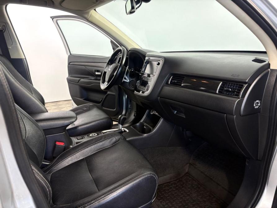 Mitsubishi Outlander III Рестайлинг 2 Борисоглебск  - изображение 10