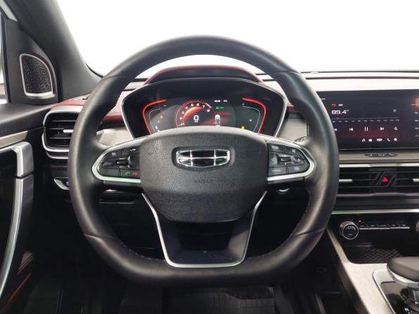 Geely Coolray I с пробегом 2023 года, цена 1 770 000 рублей, 32697 км, внедорожник, Автокод Объявления