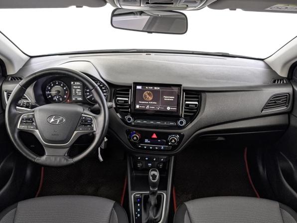 Hyundai Solaris II Рестайлинг с пробегом 2021 года, цена 1 620 000 рублей, 86300 км, седан, Автокод Объявления