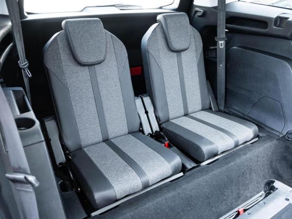 Peugeot 5008 II с пробегом 2018 года, цена 1 837 500 рублей, 139650 км, внедорожник, Автокод Объявления