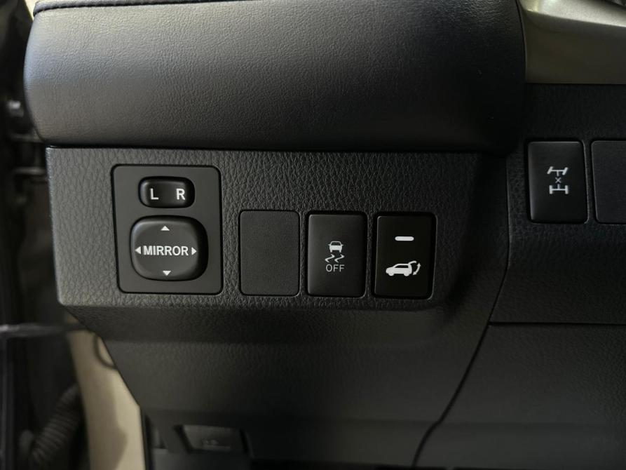 Toyota RAV4 IV (XA40) Санкт-Петербург  - изображение 17